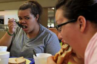 L'obésité, c'est dans la tête ou dans l'assiette? Le débat est lancé entre les deux experts