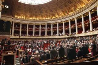 Le député PS Patrick Vignal fait un malaise durant le grand oral de Jean-Marc Ayrault à l'Assemblée