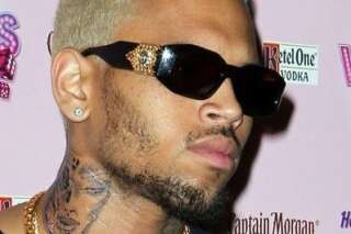 Le nouveau tatouage de Chris Brown évoque-t-il Rihanna battue?