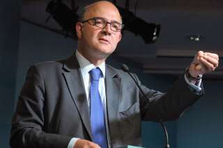 Hauts salaires: Moscovici annonce une loi à l'automne pour 