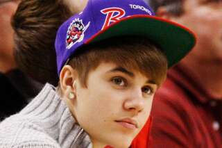Justin Bieber diplômé d'un lycée canadien en Ontario - VIDÉOS