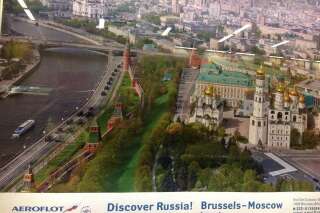 Tourisme : l'affiche qui vante la Russie et ses missiles balistiques