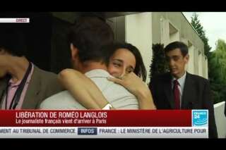 PHOTOS. Roméo Langlois, le journaliste correspondant de France 24, libéré par les Fracs, est arrivé à Paris