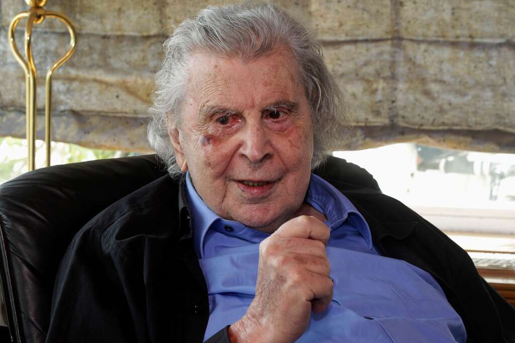 2 septembre - Mikis Theodorakis - Le compositeur grec Mikis Theodorakis, connu pour avoir écrit la bande originale du film "Zorba le Grec", est décédé à l'âge de 96 ans.<br /><br /><strong>>>> En savoir plus dans notre article <a href="https://www.huffingtonpost.fr/entry/le-compositeur-de-zorba-le-grec-qui-a-rendu-le-sirtaki-celebre-est-mort_fr_613087d2e4b0df9fe2722e5d?ncid=tweetlnkfrhpmg00000001">par ici</a></strong>