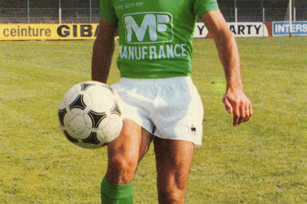 8 septembre - Gérard Farison - Ancien défenseur mythique de l'AS Saint-Étienne, Gérard Farison est décédé à l'âge de 77 ans. Il avait fait toute sa carrière sous le maillot, notamment au sein de l'équipe vaincue en finale de Coupe d'Europe des clubs champions en 1976.<br /><br /><strong>>>>> En savoir plus dans <a href="https://www.huffingtonpost.fr/entry/mort-de-gerard-farison-figure-de-la-grande-epoque-des-verts-de-saint-etienne_fr_6138943ae4b0eab0ad9fb049?4x">notre article par ici</a></strong>