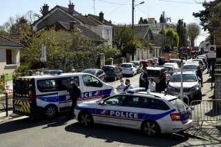 Une policière tuée à Rambouillet, le parquet anti-terroriste se saisit