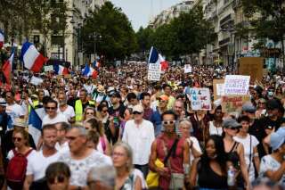 À Marseille, deux journalistes de France 2 pris à partie lors de la manifestation anti-pass sanitaire
