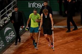 Zverev quitte Roland Garros 2022 après sa blessure face à Nadal