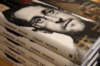 Les États-Unis attaquent Edward Snowden pour la publication de son livre