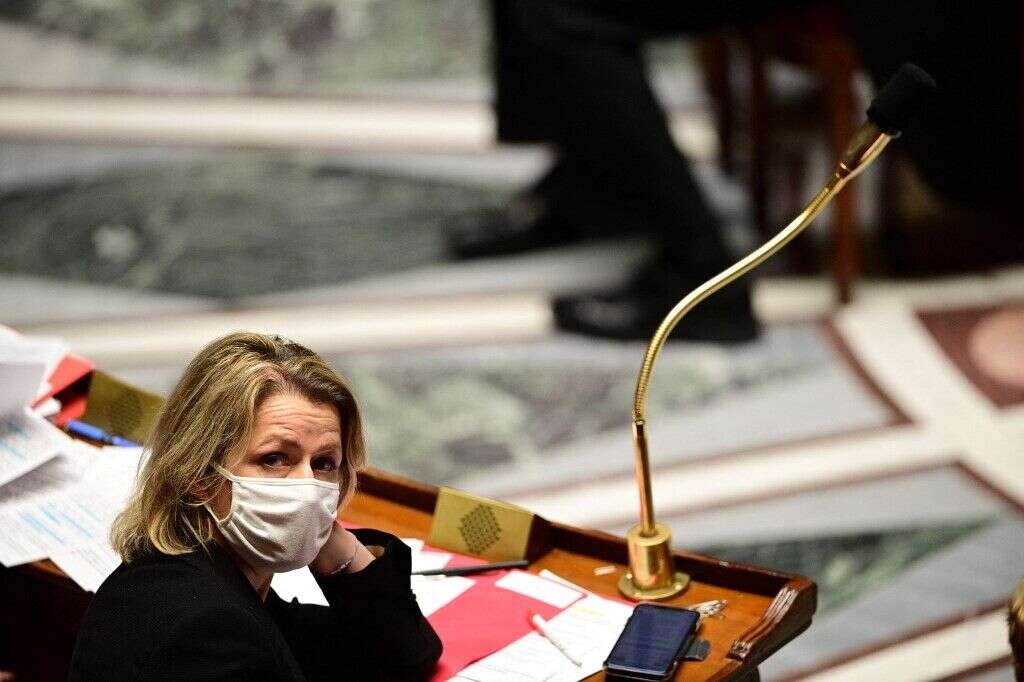La loi Climat débarque à l'Assemblée, danger pour la majorité (photo d'illustration de la ministre Barbara Pompili)