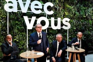 Édouard Philippe, François Bayrou, Richard Ferrand et Stanislas Guérini lors d'une conférence de presse ce jeudi 5 mai. Un quatuor masculin, qui hérisse sur le plan de la parité.