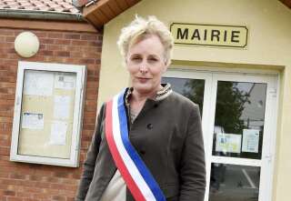 Marie Cau, première maire transgenre de France, va se présenter à l'élection présidentielle (photo prise le 24 mai 2020, au lendemain de son élection à la mairie)