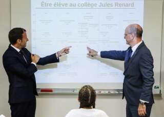 Avec l'éviction des élèves non vaccinés, Blanquer (ici avec Emmanuel Macron le 3 septembre 2018) accusé de créer une 