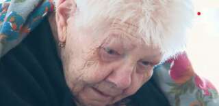 Jeanne Pault, qui approche des 97 ans, a raconté avec beaucoup d'émotion et de colère le sentiment de solitude avec lequel elle doit composer depuis le début du confinement.