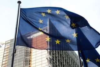 Le drapeau européen devant le Parlement européenne à Bruxelles en mars 2021 (Photo d'illustration)