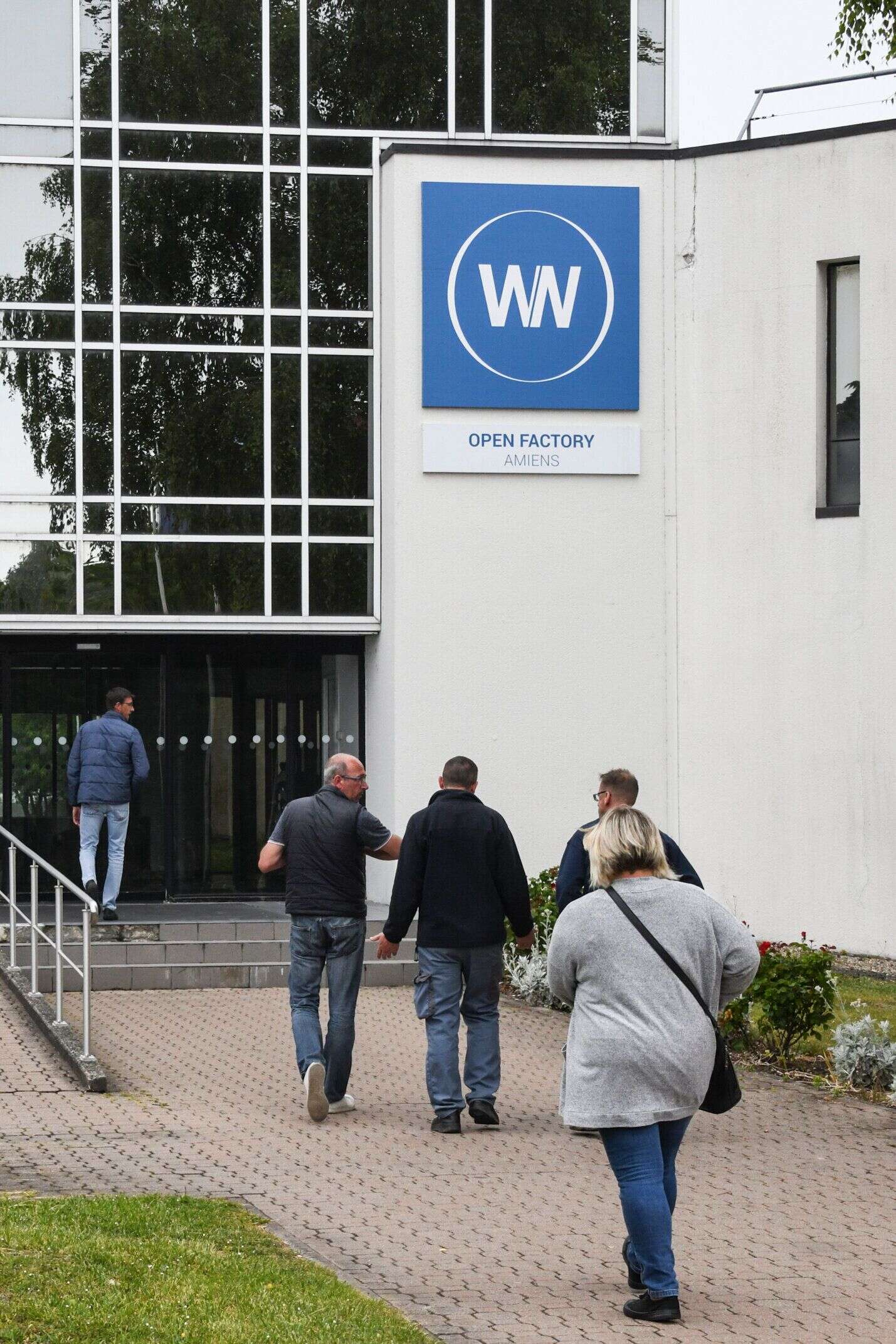 44 salariés de l'entreprise WN, qui avait repris le site de l'usine Whirlpool d'Amiens, vont être sauvés. Mais leurs 138 collègues se retrouvent sur le carreau.