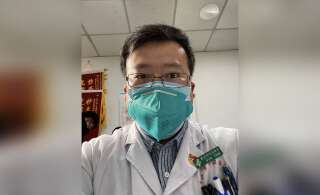 Coronavirus : mort de Li Wenliang, médecin chinois qui avait sonné l'alarme