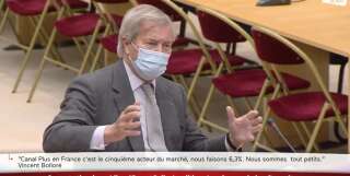 Vincent Bolloré face aux sénateurs dans le cadre d'une enquête sur la concentration des médias en France.