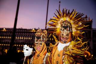 L'édition 2020 du carnaval de Venise s'arrêté prématurément, la faute à l'épidémie en cours de coronavirus.