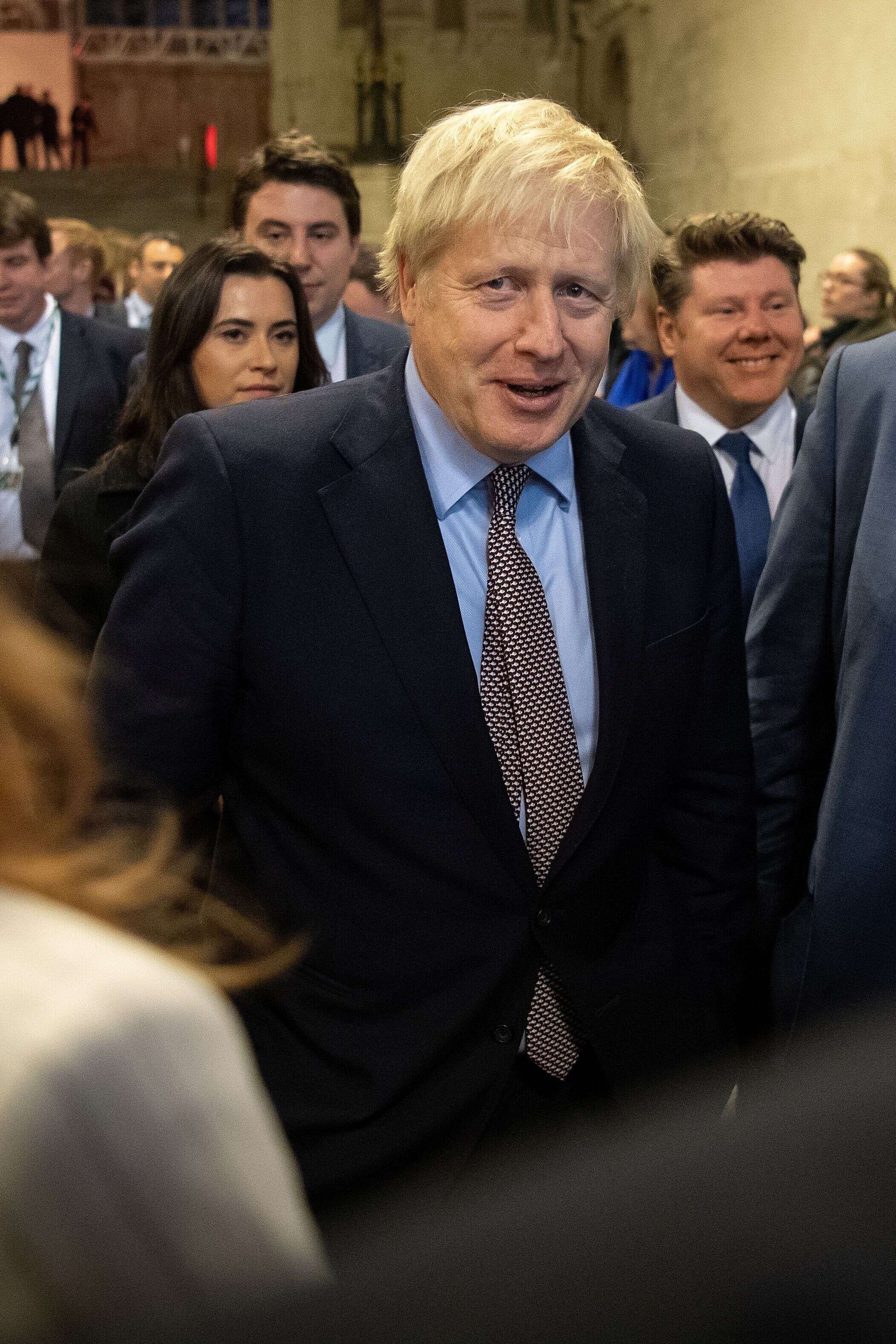 Boris Johnson a annoncé une hausse importante du salaire minimum au Royaume-Uni.