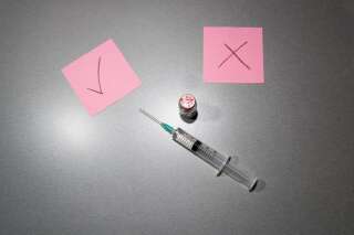 Covid: le vaccin vous fait peur? Les réponses à vos questions et hésitations