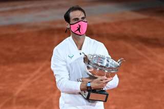 Roland-Garros: Rafael Nadal s'impose en finale face à Novak Djokovic