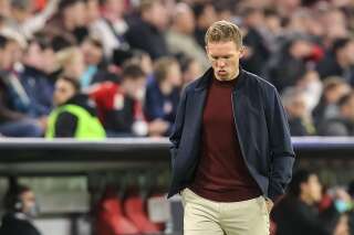La colère des supporters du Bayern a entraîné une vague de harcèlement contre le coach de l'équipe Julian Nagelsmann.