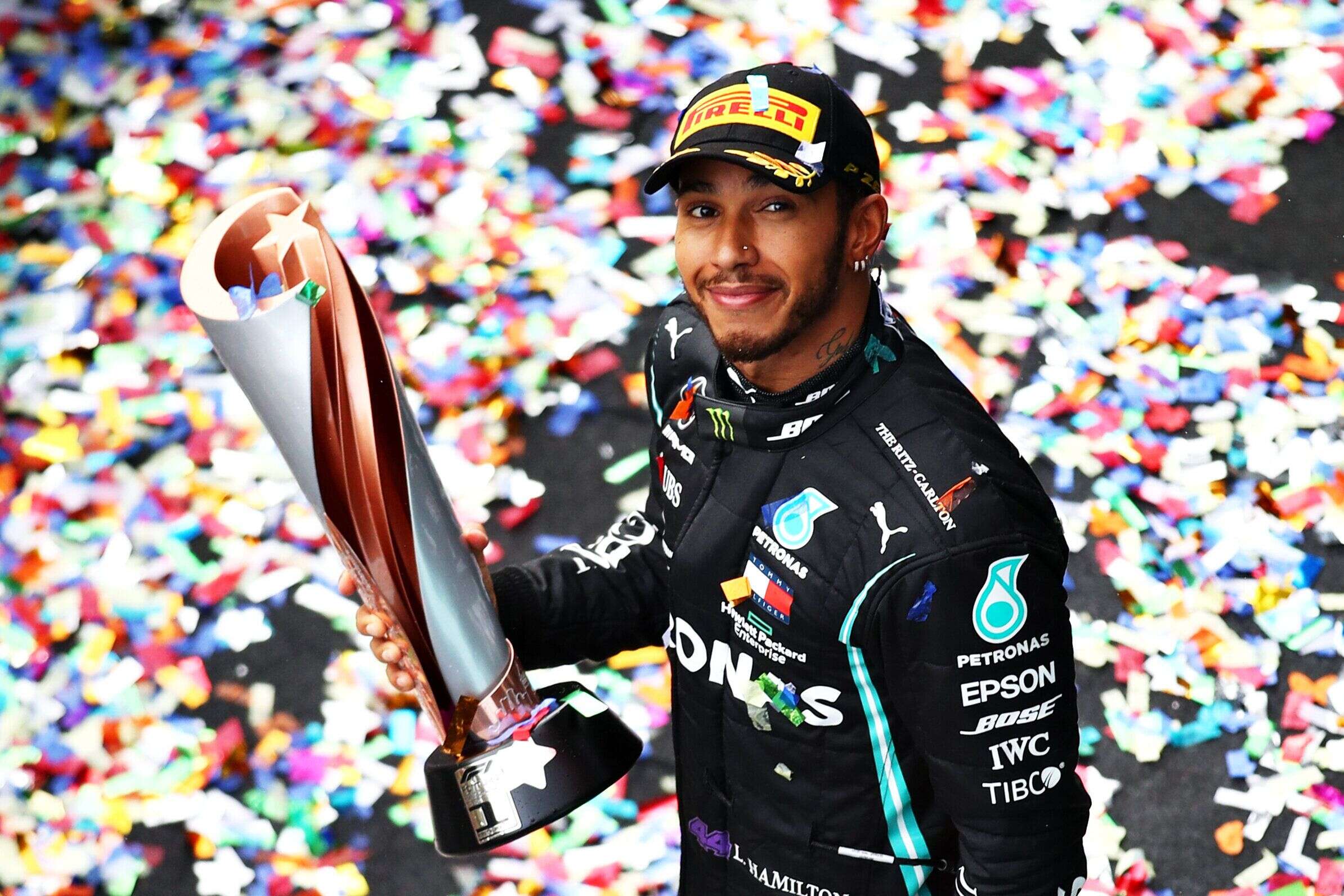 Lewis Hamilton, champion du monde pour la septième fois, après sa victoire au Grand Prix de Turquie à Istanbul, le dimanche 15 novembre 2020