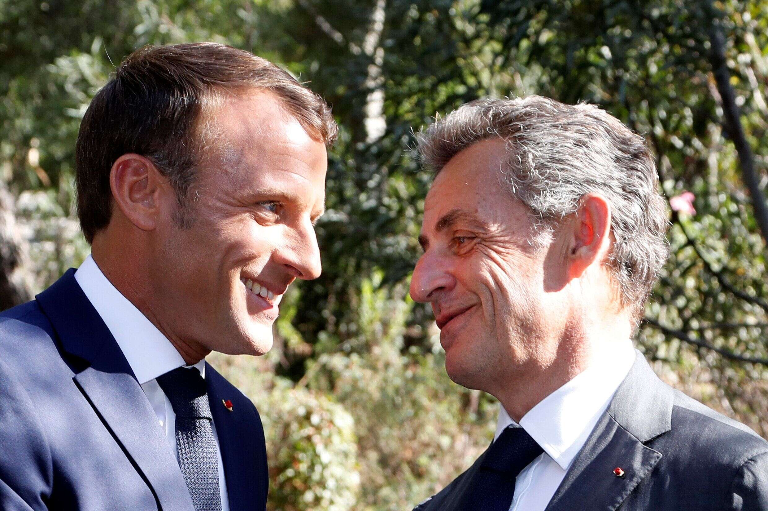 Emmanuel Macron et Nicolas Sarkozy lors de l'anniversaire du 75e anniversaire du débarquement de Provence, août 2019.