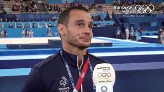Quatrième de l'épreuve des anneaux, le gymnaste Samir Aït Saïd, porte-drapeau de la délégation française aux Jeux olympiques de Tokyo, est apparu très déçu après son passage. Il a évoqué une blessure et déploré de n'avoir pu être au niveau, après cinq ans d'efforts pour revenir d'une terrible blessure.