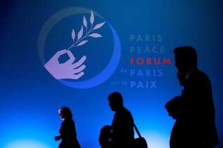 Une trentaine de dirigeants attendus au 2e Forum de Paris sur la Paix (ici l'affiche du premier forum, en novembre 2018)