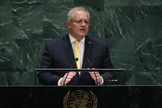 Scott Morrison le Premier ministre australien a défendu l'industrie charbonnière après des critiques de Greta Thunberg.
