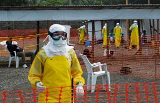 Des soignants de Médecins Sans Frontières à Monrovia, capitale du Liberia, en août 2014 (photo d'illustration)