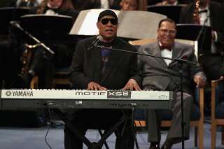 Le magnifique hommage de Stevie Wonder aux obsèques d'Aretha Franklin (et sa jolie pique contre Trump)