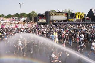 La chaleur provoque plus de 800 malaises en deux jours au Hellfest (Photo by Séverine Sajous/Getty Images)