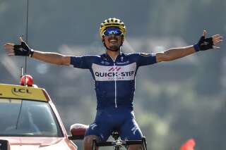 Julian Alaphilippe remporte la 10e étape du Tour de France 2018, première victoire française de l'édition