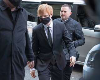 Ed Sheeran, ici arrivant à son procès à Londres, le 8 mars 2022.