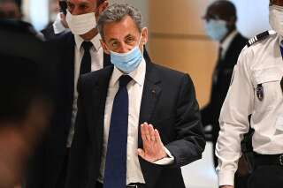 L'ancien président de la République, Nicolas Sarkozy, arrivant au tribunal correctionnel de Paris le lundi 1er mars 2021.(Anne-Christine POUJOULAT / AFP)