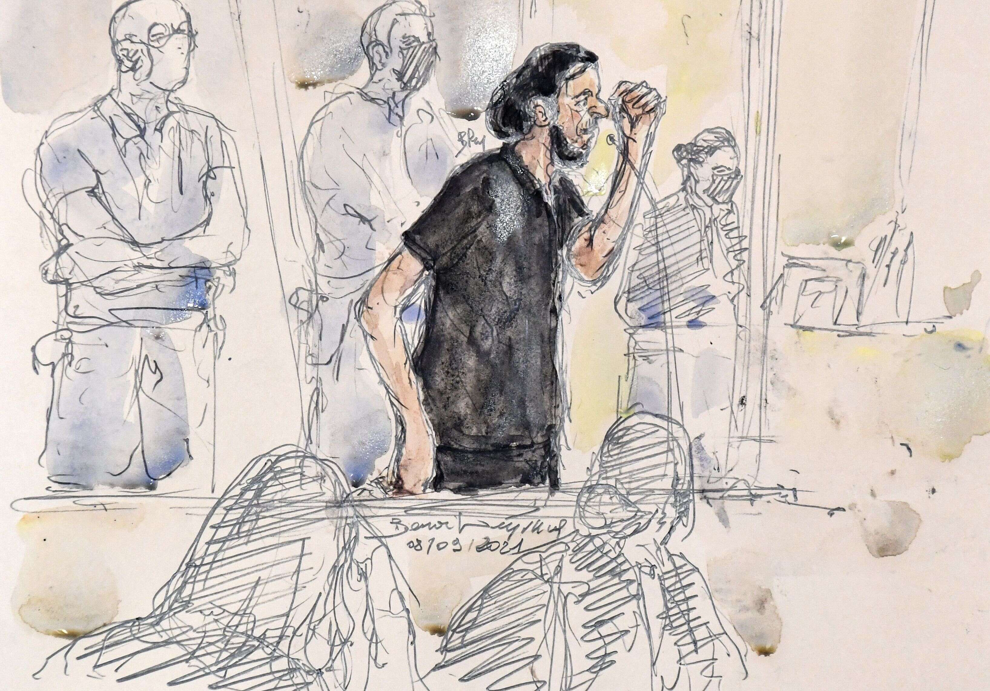 Salah Abdeslam lors de l'ouverture du procès des attentats du 13 novembre 2015, le 8 septembre 2021, au Palais de justice de Paris. (Photo by Benoit PEYRUCQ / AFP)
