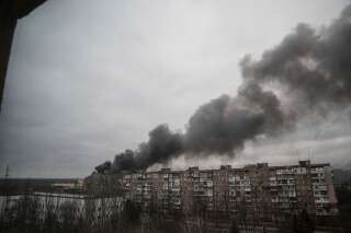 Marioupol, en Ukraine, frappée par les bombardements russes le 4 mars 2022.