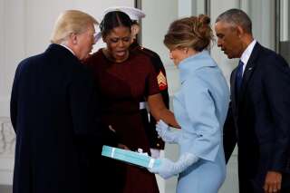 On sait enfin ce qu'il y avait dans la boîte offerte par Melania Trump à Michelle Obama