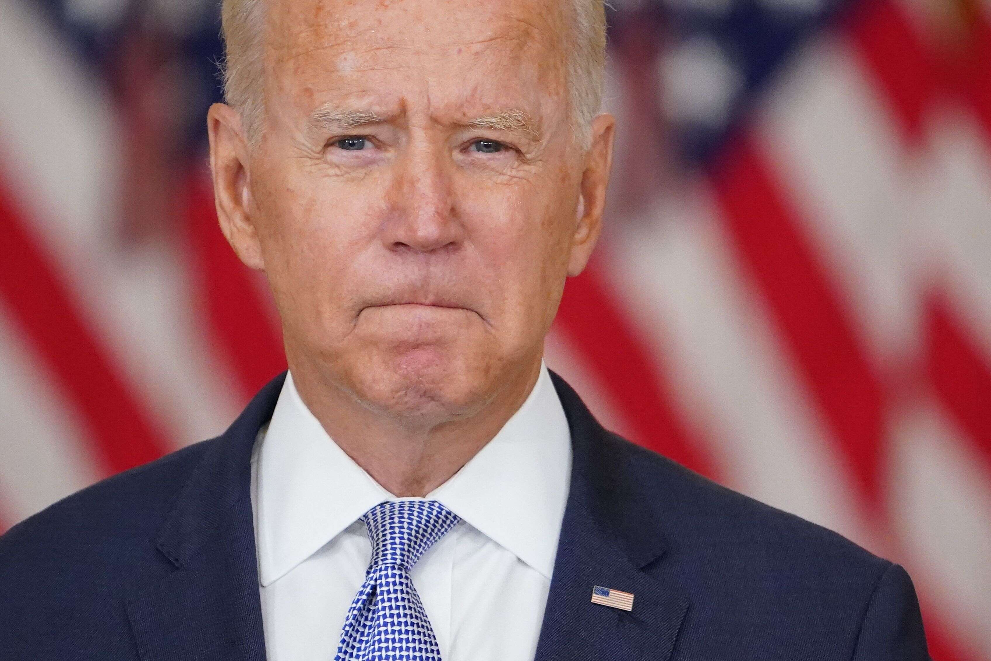 Joe Biden et son administration subissent de très nombreuses critiques après la débâcle de l'armée afghane contre les talibans et la chute de Kaboul.