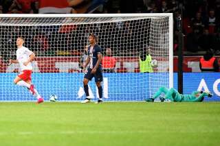 PSG-Reims: en perdant 2-0, Paris brise un an et demi d'invincibilité