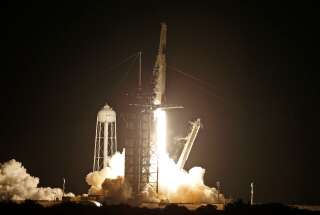 La fusée SpaceX Falcon 9 lancée au Kennedy Space Center de Cap Canaveral, en Floride aux États-Unis, le 15 septembre 2021.