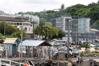 À Mayotte, Darmanin veut encore restreindre l'attribution de la nationalité française