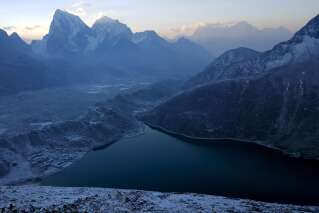 Un concert électro sur l'Everest , le défi du DJ britannique Paul Oakenfold