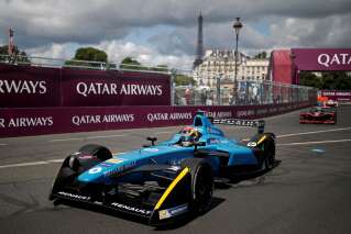 Formule E aux Invalides à Paris: vous allez être surpris par le bruit des voitures