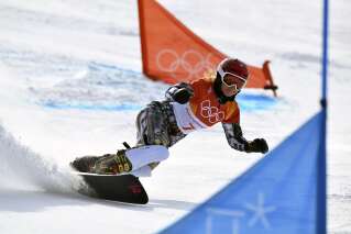 Ester Ledecka en or en snowboard, après son titre en Super-G alpin aux Jeux olympiques d'hiver 2018