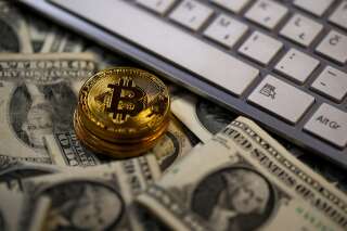 Lancé à quelques centimes en 2009, le Bitcoin vient de franchir les 10.000 dollars