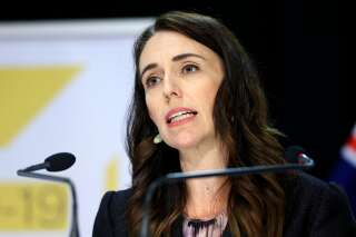 La Première ministre néo-zélandaise Jacinda Ardern, ici le 14 mai à Wellington, a annoncé le report des élections législatives à cause de la reprise de l'épidémie de coronavirus dans son pays.